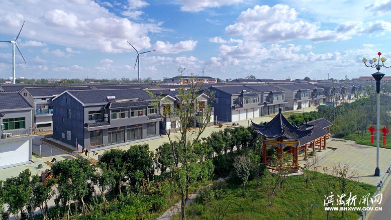 我縣實施農(nóng)民集中居住點建設