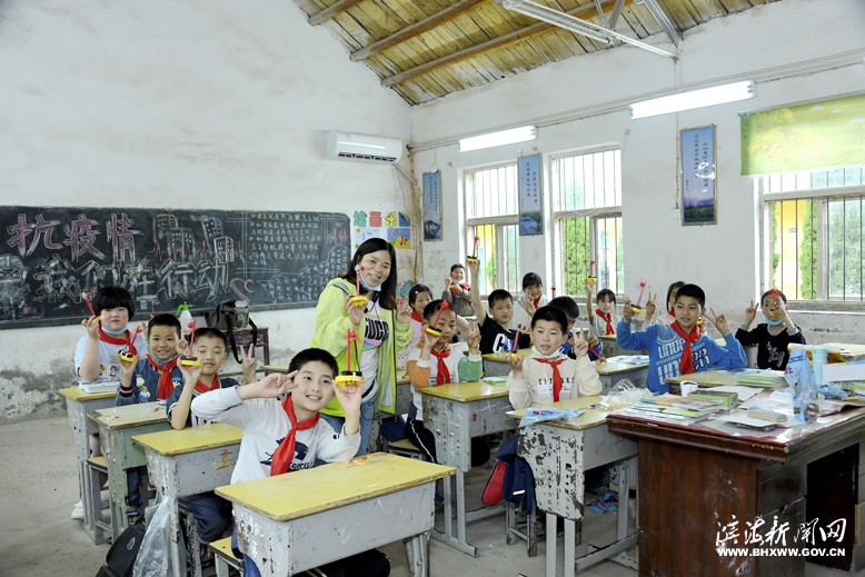 縣農(nóng)業(yè)園區(qū)大關(guān)小學(xué)開啟興趣活動體驗之旅
