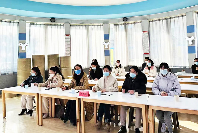 縣幼兒園舉辦蒲公英早期閱讀之“書香家庭”評(píng)選活動(dòng)