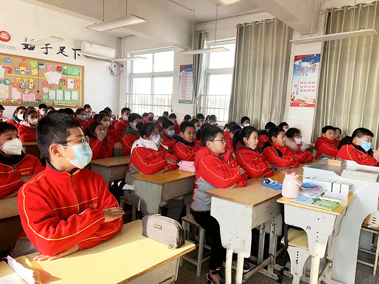 縣實驗小學(xué)舉辦主題班會